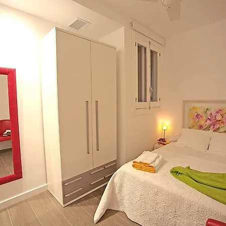 Apartment Alma Calatrava *